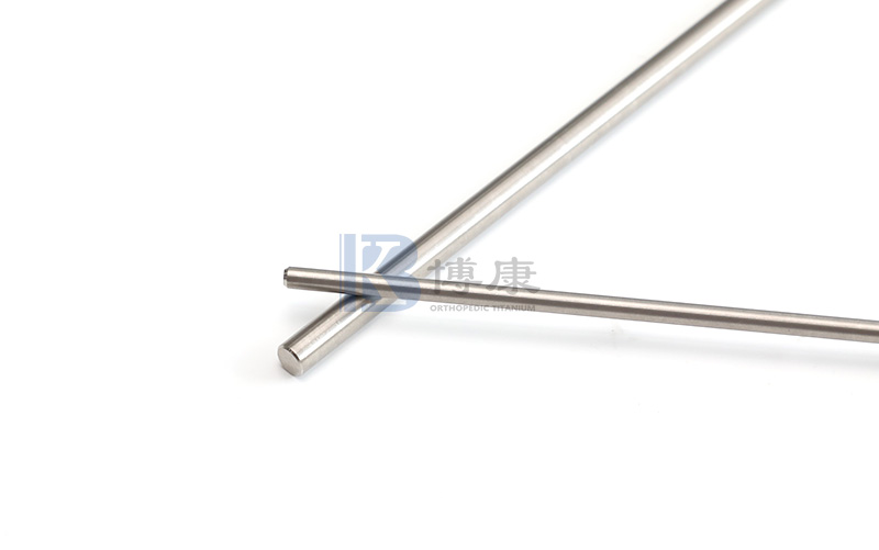 Alliage titane-zirconium Ti15Zr : titane médical haute performance pour le domaine dentaire et orthopédique
