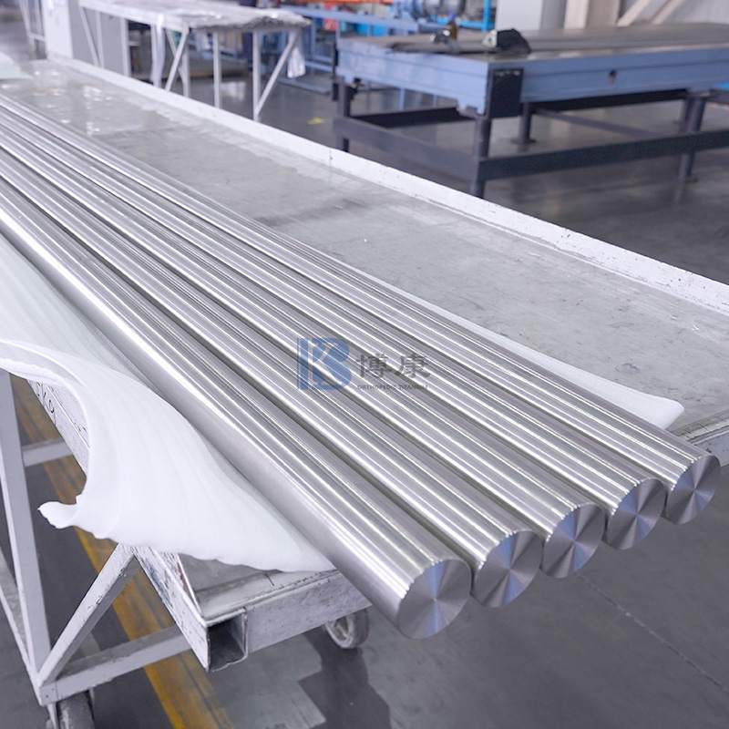 Tige et barre rondes en titane industriel