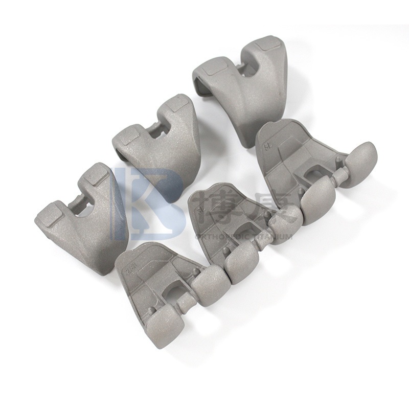 Moulage de joints artificiels